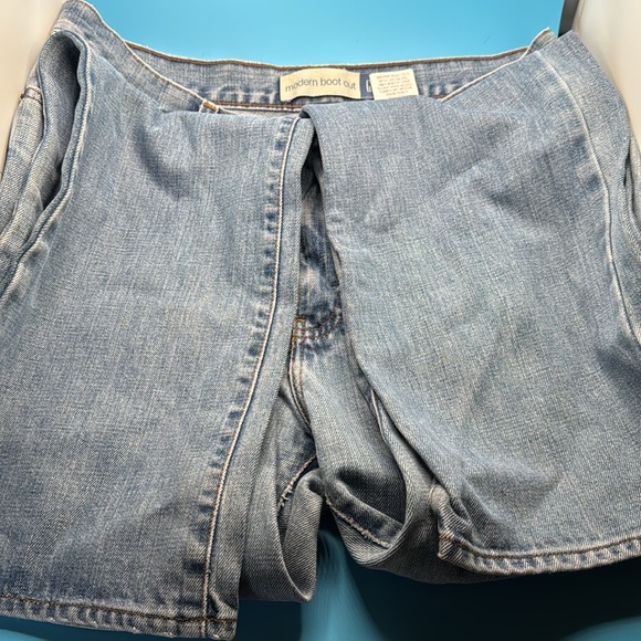 Vintage Light Stonewashed Gap Bootcut Jeans (2005) - Picture 2 of 7